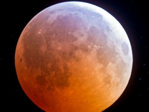 Total Lunar Eclipse (December 20/21, 2010)